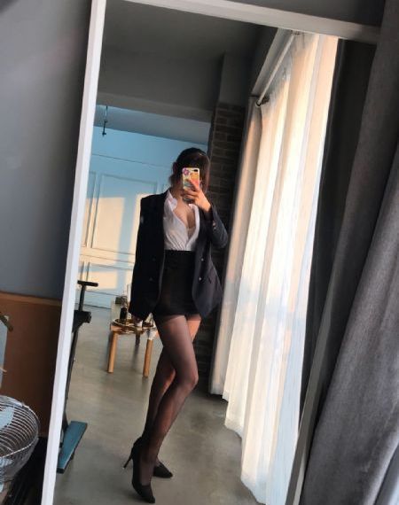 女医生的放荡生活_HD神马在线观看